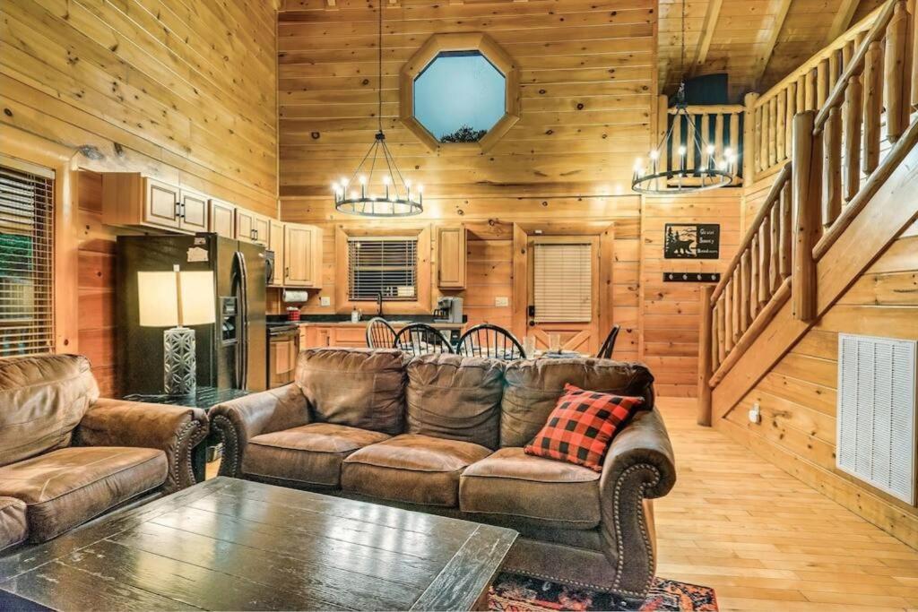 Cabin-N-Smokys! Indoor Resort Pool Views Hot Tub Game Room Sevierville Εξωτερικό φωτογραφία