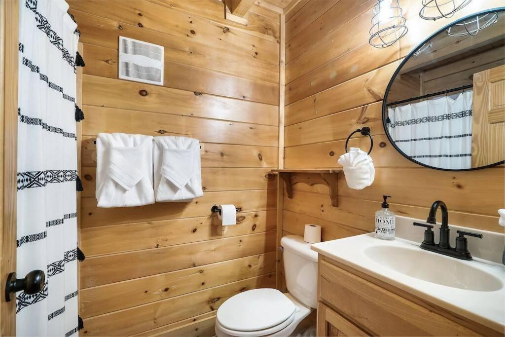 Cabin-N-Smokys! Indoor Resort Pool Views Hot Tub Game Room Sevierville Εξωτερικό φωτογραφία